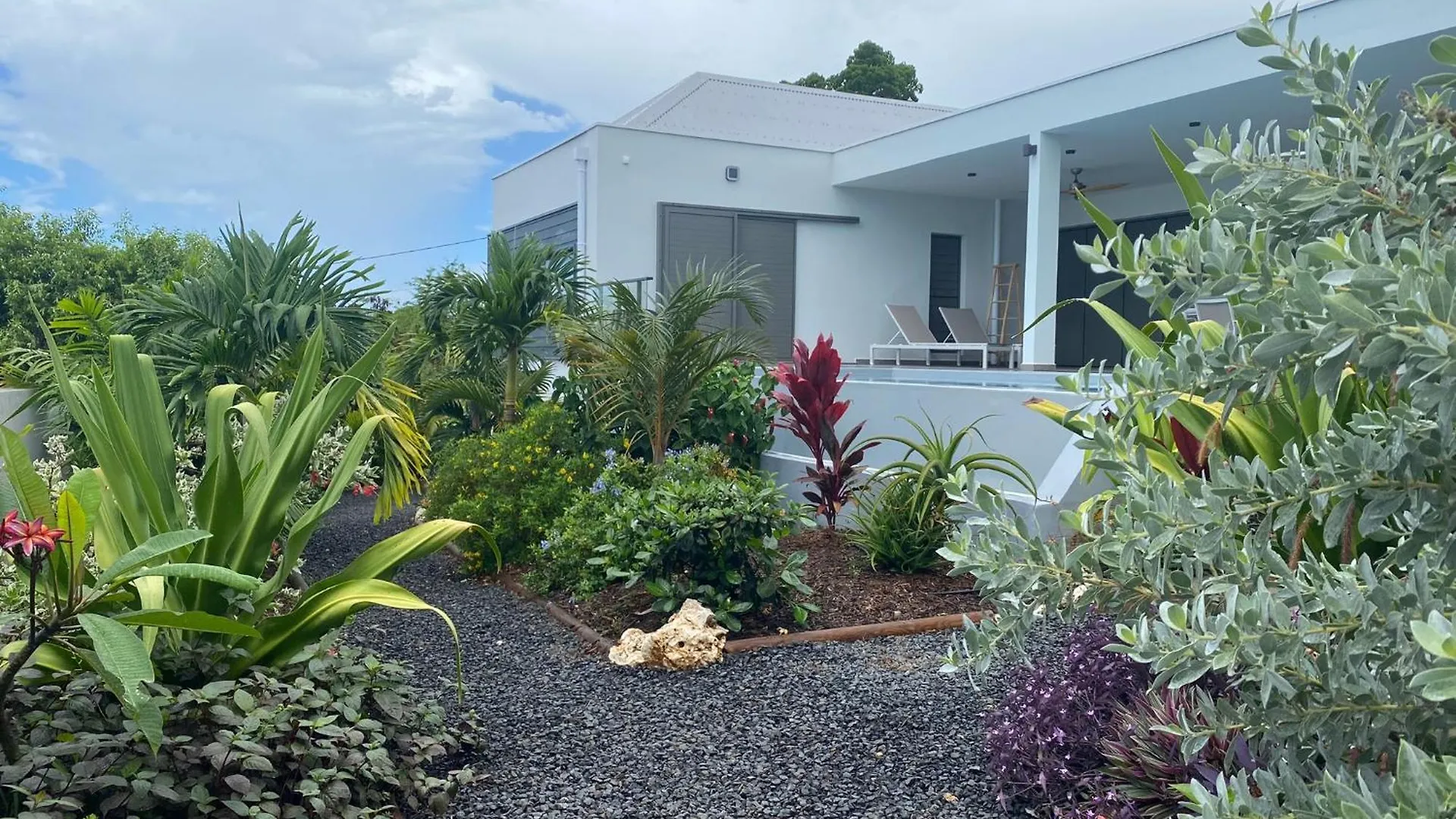Footprints - Villa Neuve Avec Piscine Sainte-Anne